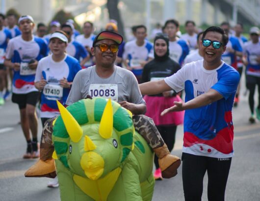 The image of the marathon runners